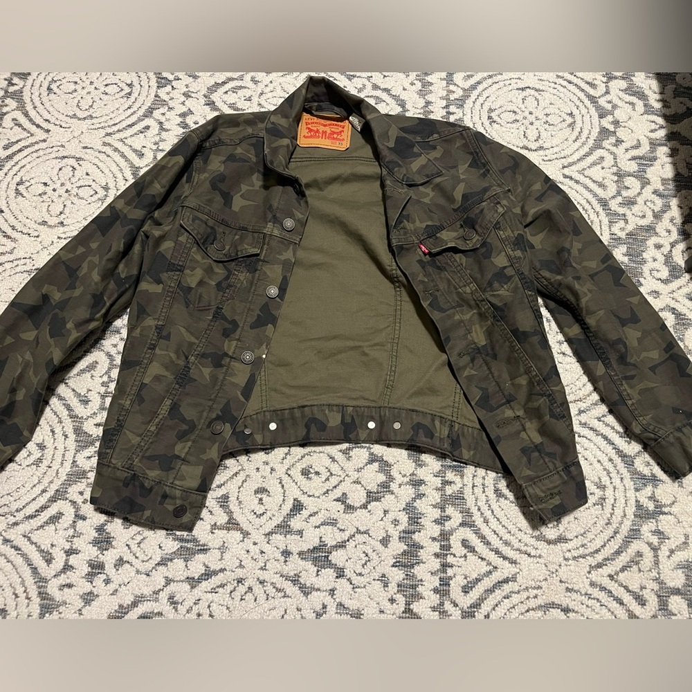 Levi's Camouflage Jacket